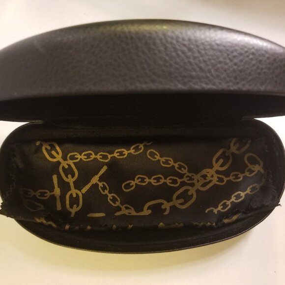 Juicy Couture Black Clamshell (Sun)glasses Case w/ Cloth main image 2